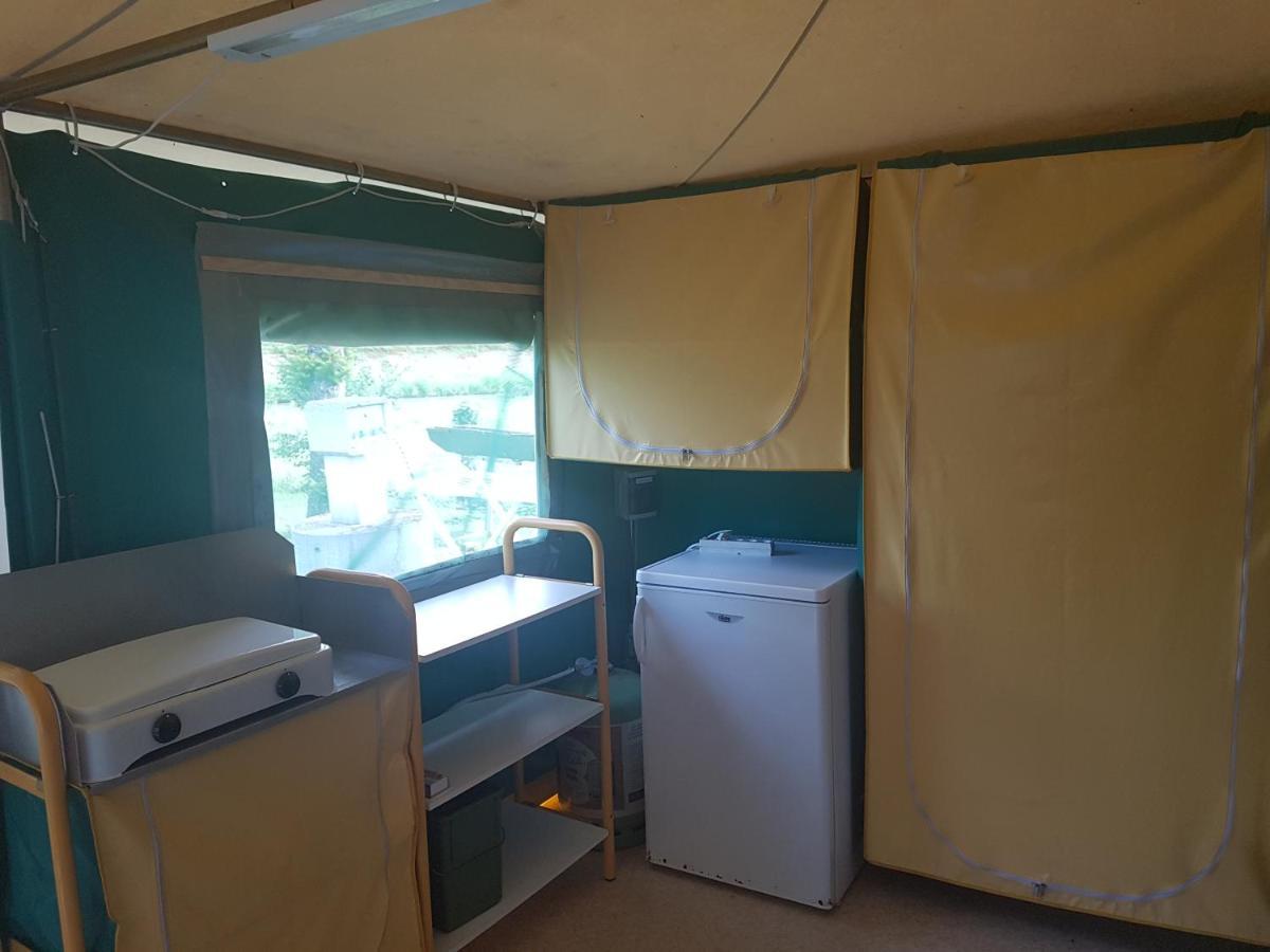 Camping Les Roulottes Du Bazois Ξενοδοχείο Châtillon-en-Bazois Εξωτερικό φωτογραφία