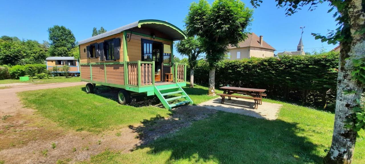 Camping Les Roulottes Du Bazois Ξενοδοχείο Châtillon-en-Bazois Εξωτερικό φωτογραφία