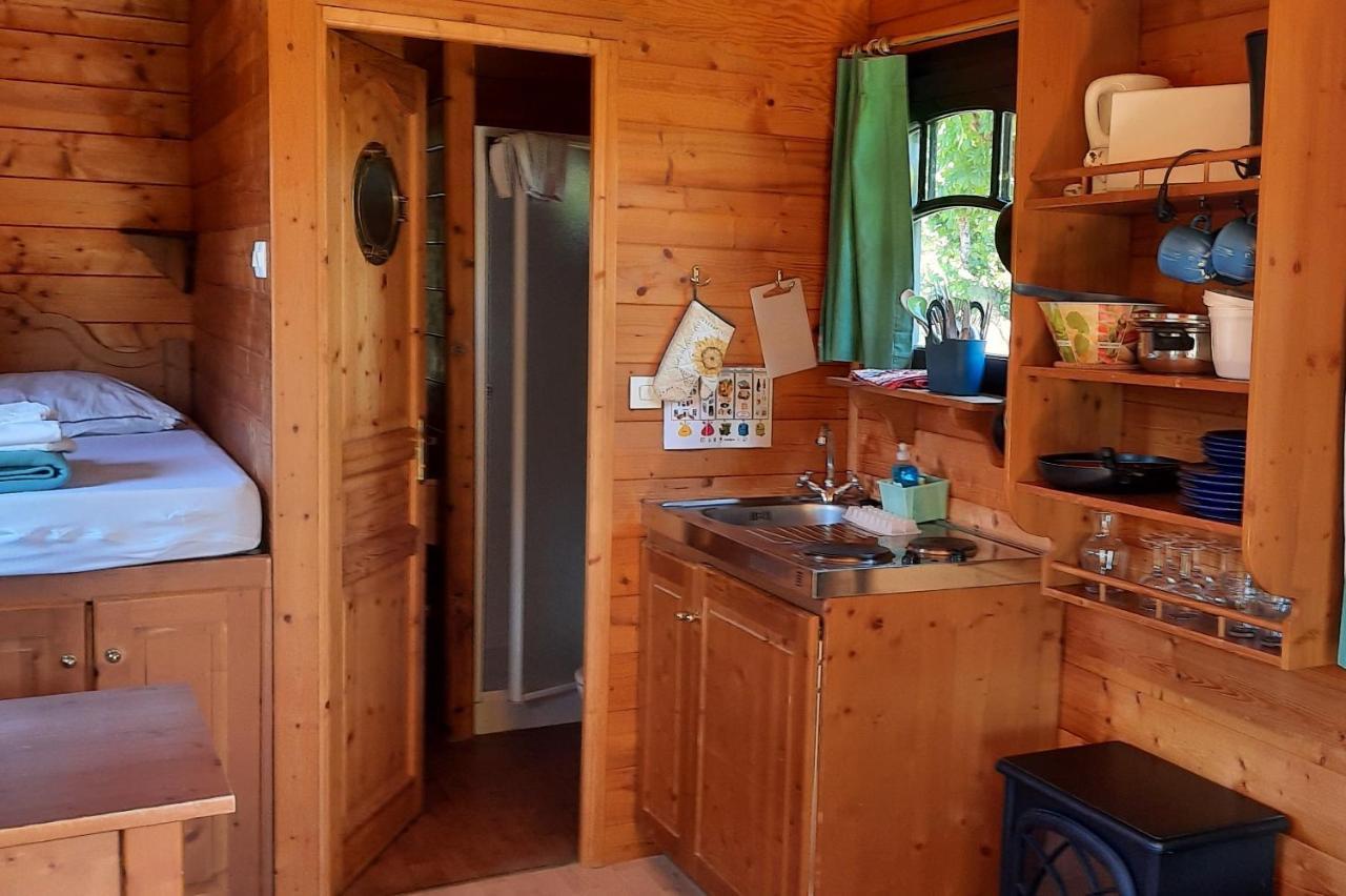 Camping Les Roulottes Du Bazois Ξενοδοχείο Châtillon-en-Bazois Εξωτερικό φωτογραφία
